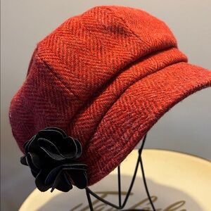 Mucros Weavers of Ireland - Red Women's Newsboy Cap with Black Flower Accent